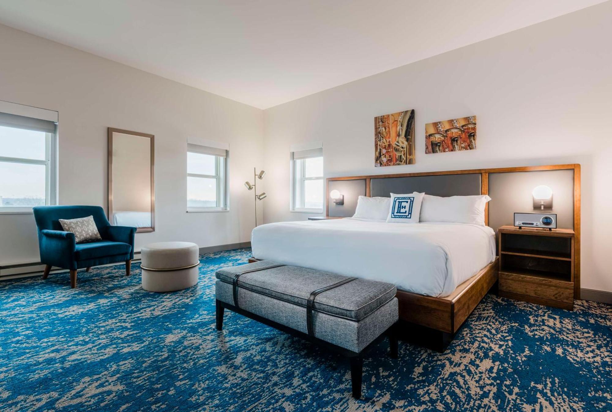 Hotel Elkhart, Tapestry Collection By Hilton Exteriör bild