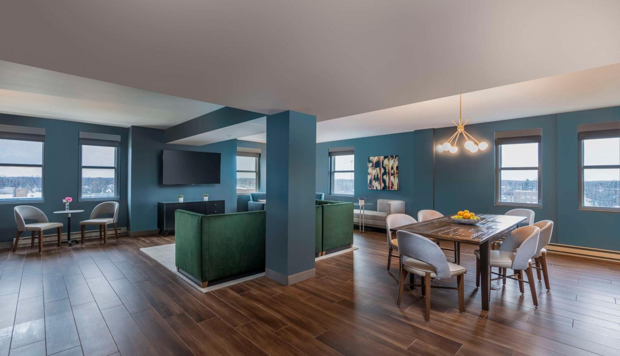 Hotel Elkhart, Tapestry Collection By Hilton Exteriör bild
