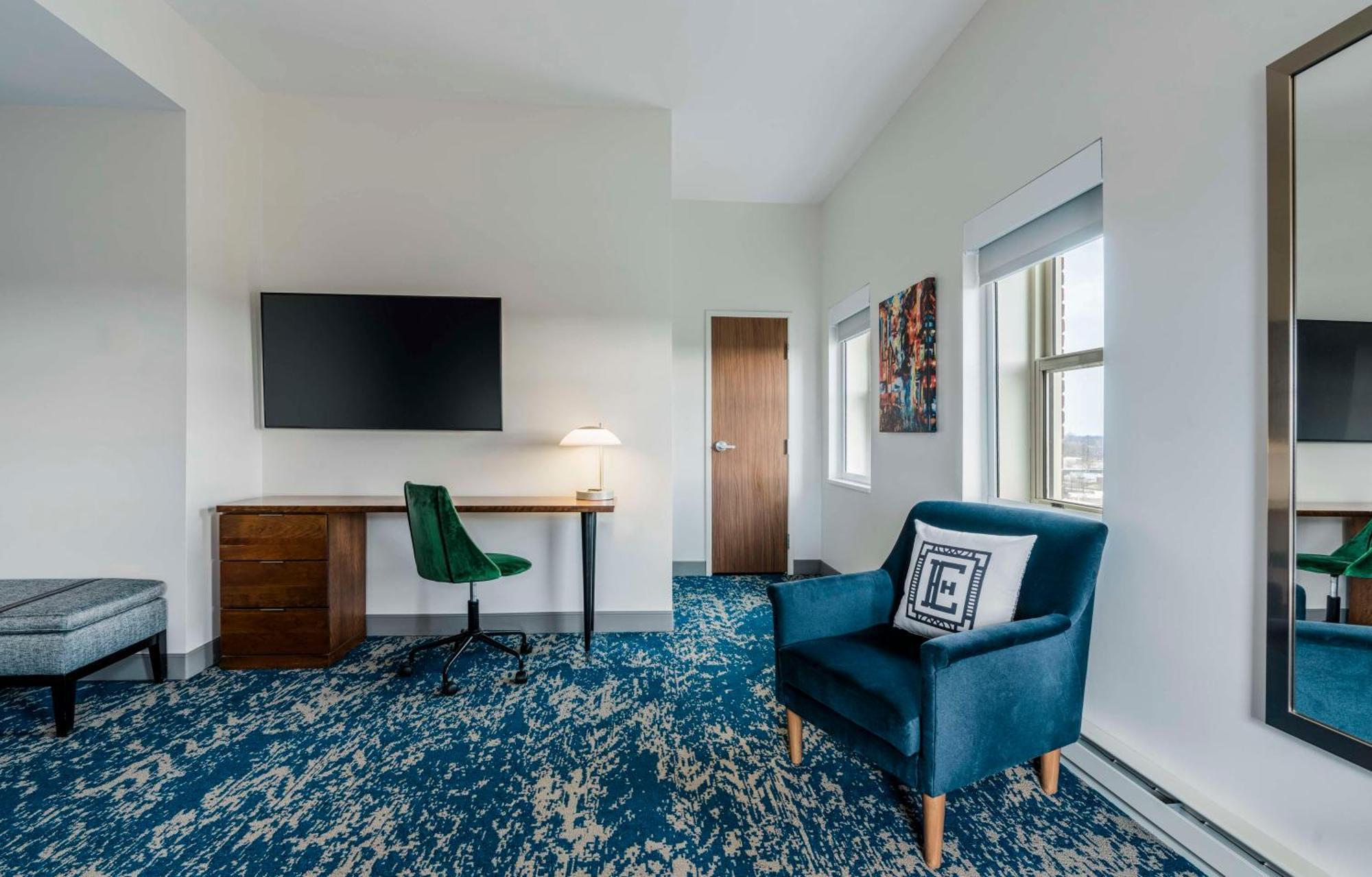 Hotel Elkhart, Tapestry Collection By Hilton Exteriör bild