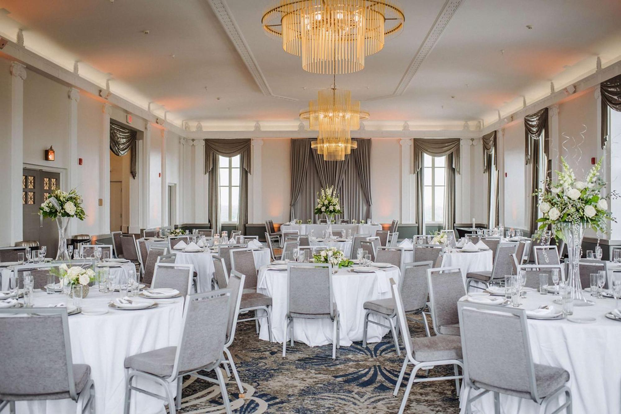 Hotel Elkhart, Tapestry Collection By Hilton Exteriör bild