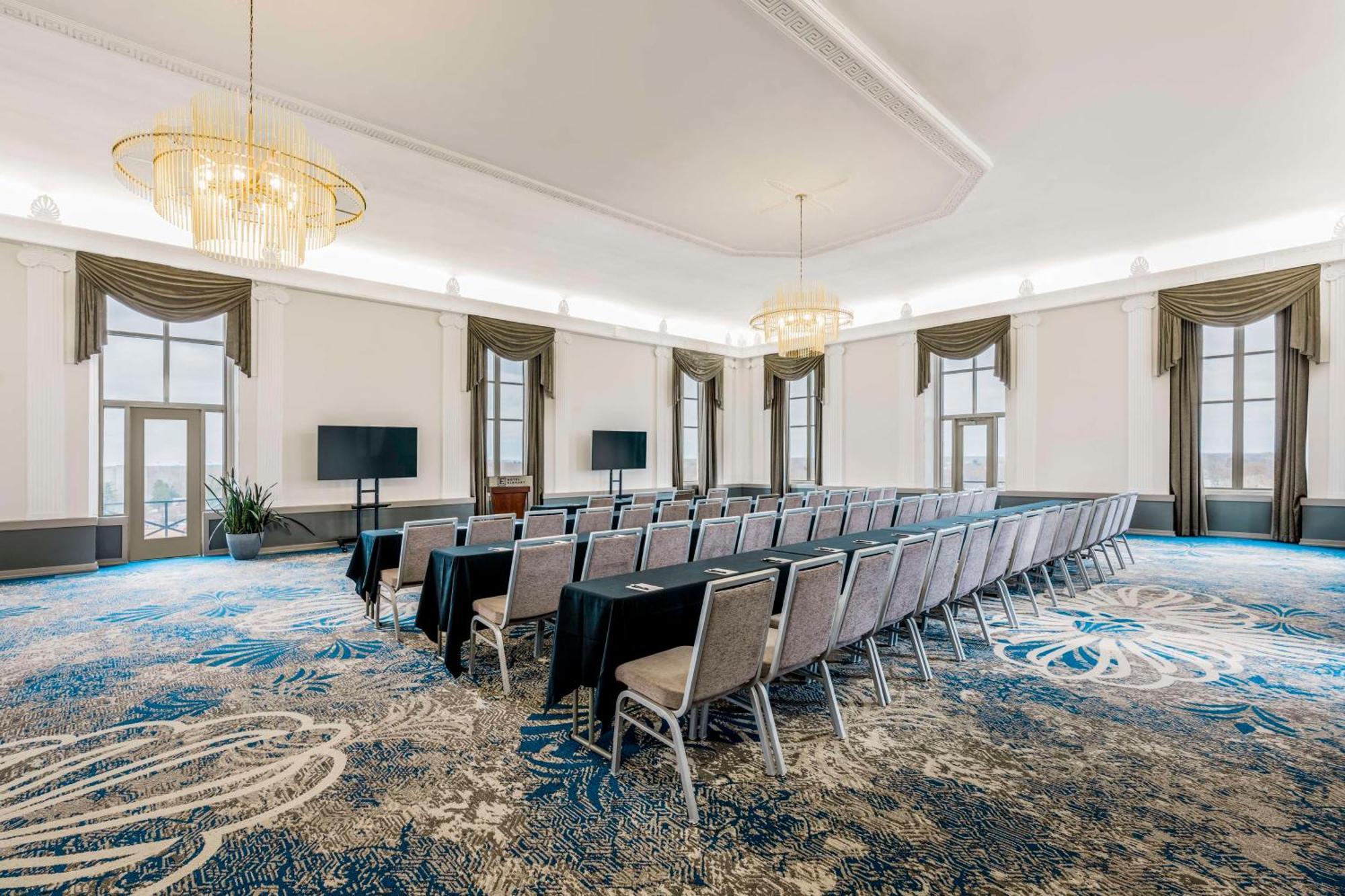 Hotel Elkhart, Tapestry Collection By Hilton Exteriör bild